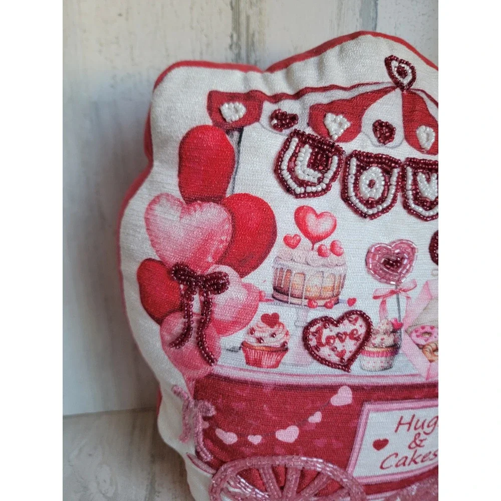 Love cupcakes beaded Valentine‎ hugs cakes plush pillow home decor cookie